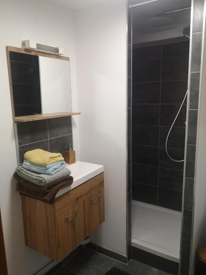 Appartement Sur Jardin Au Calme A Pernes 1 Chambre Экстерьер фото