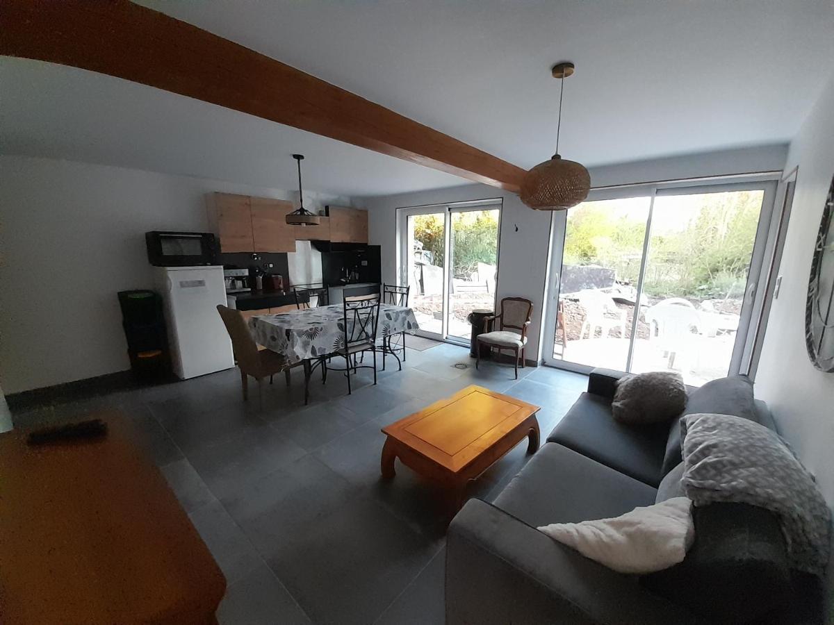 Appartement Sur Jardin Au Calme A Pernes 1 Chambre Экстерьер фото